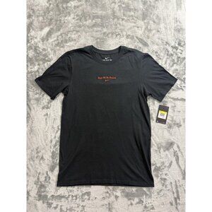 Nike Shirt Mens Small Hunt Or Be Hunted Basketball Tee Lion Graphic CD0935-010